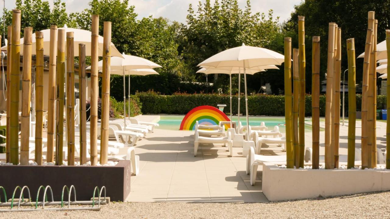 Camping Eden Glamping Dormelletto Luaran gambar